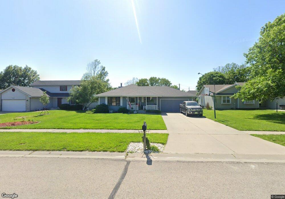 2709 SW Rother Rd, Topeka, KS 66614 - photo 1