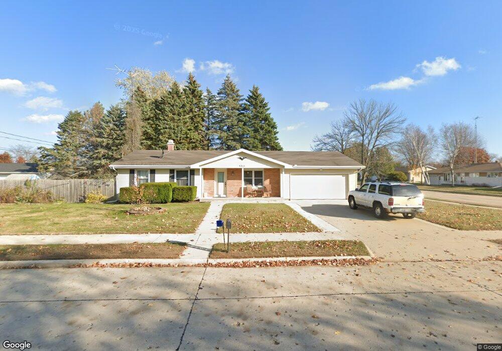 4205 Columbus St, Two Rivers, WI 54241 - photo 1