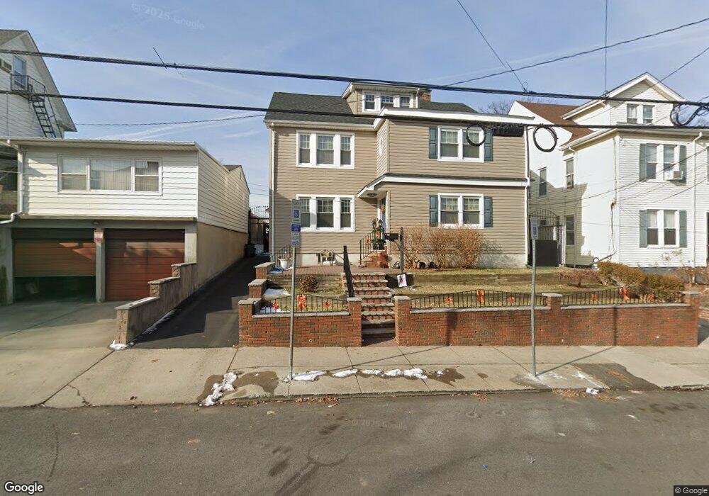 786 Parker St unit 788, Newark, NJ 07104 - photo 1