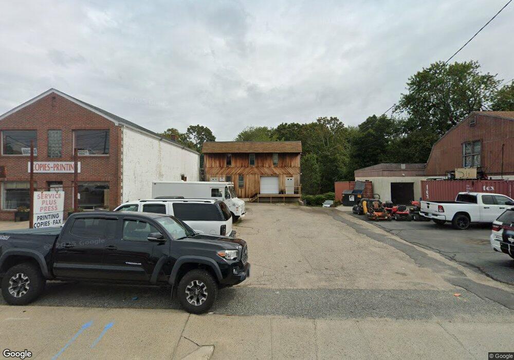 672 Warwick Ave, Warwick, RI 02888 - photo 1