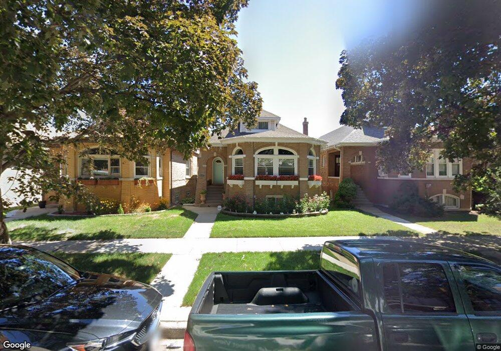 6449 N Mozart St, Chicago, IL 60645 - photo 1