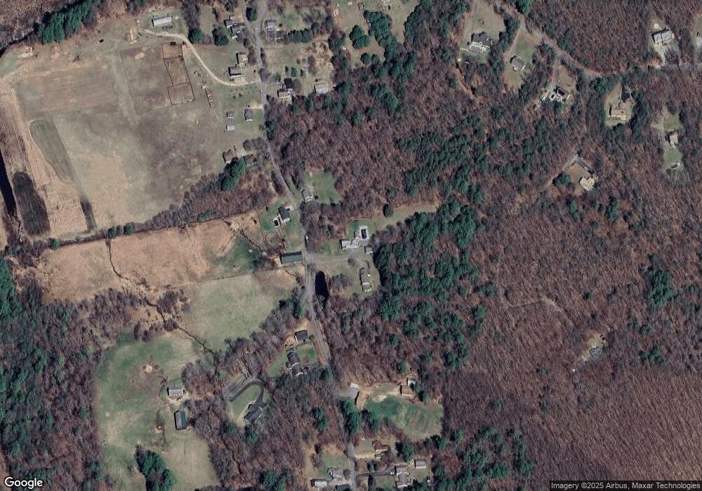 93 S Spencer Rd, Spencer, MA 01562 - photo 1