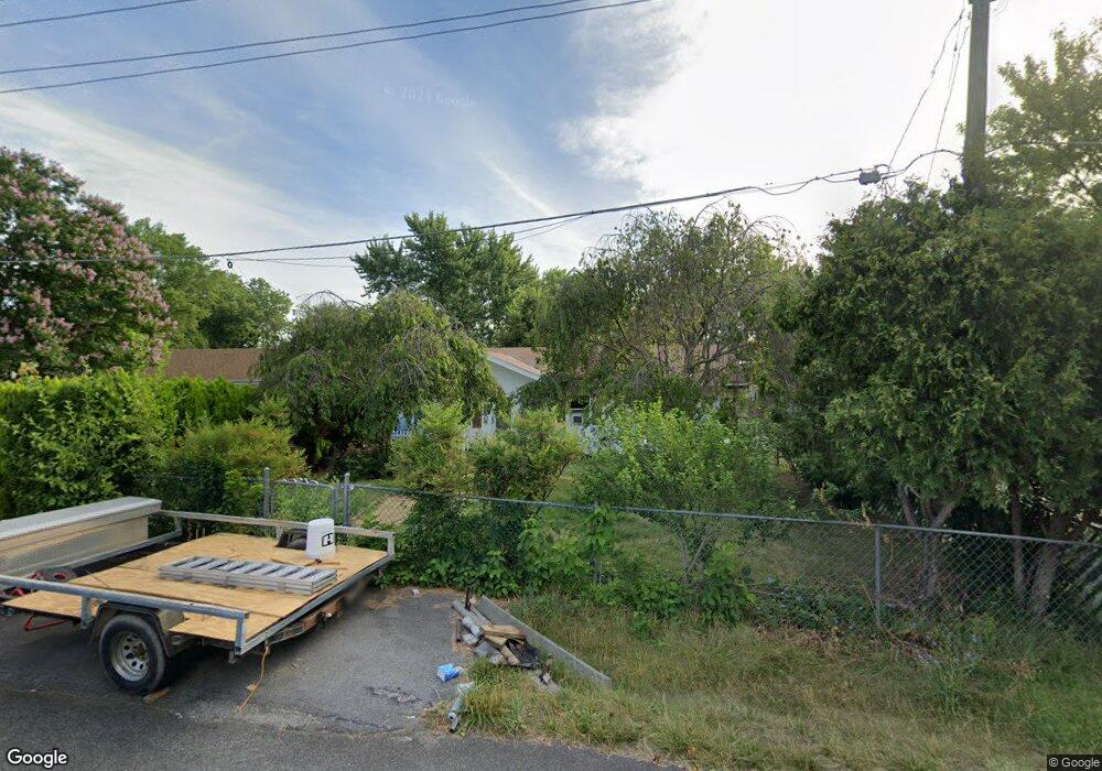 2112 First St, Middletown, VA 22645 - photo 1