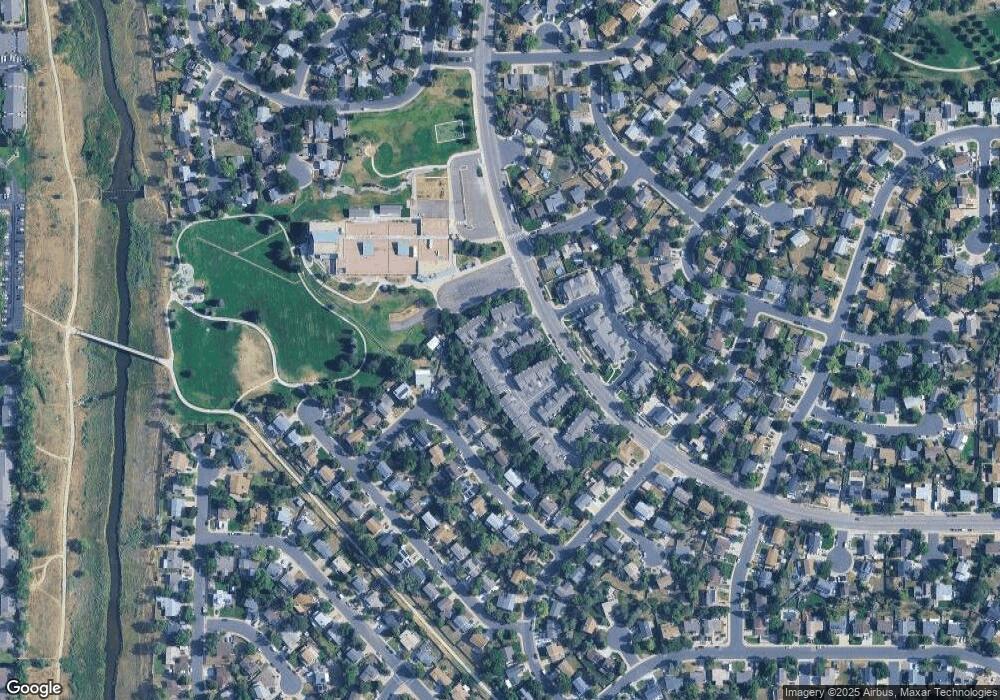 816 S Joplin Cir, Aurora, CO 80017 - photo 1