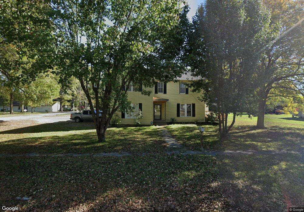 1303 S College St, Stuttgart, AR 72160 - photo 1