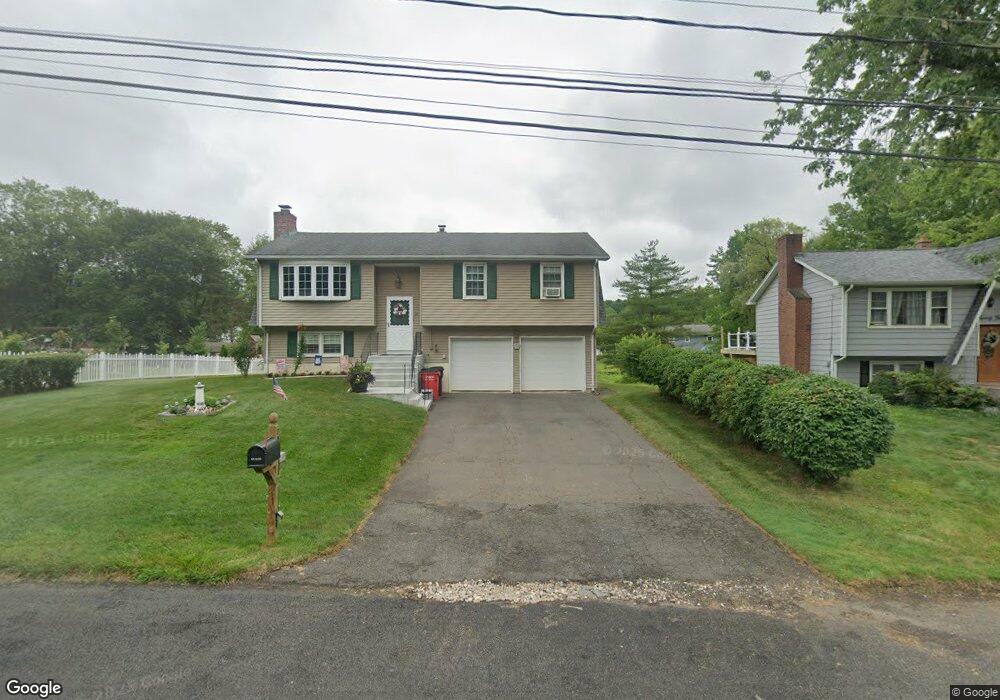 19 Scanlon Ct, Meriden, CT 06450 - photo 1