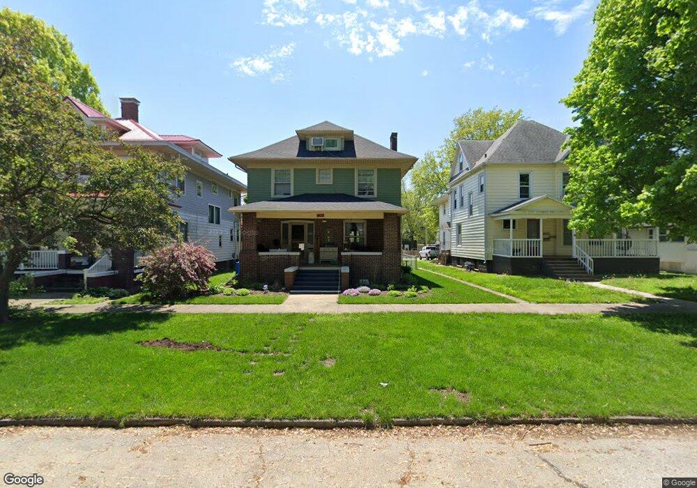 1405 Wabash Ave, Mattoon, IL 61938 - photo 1