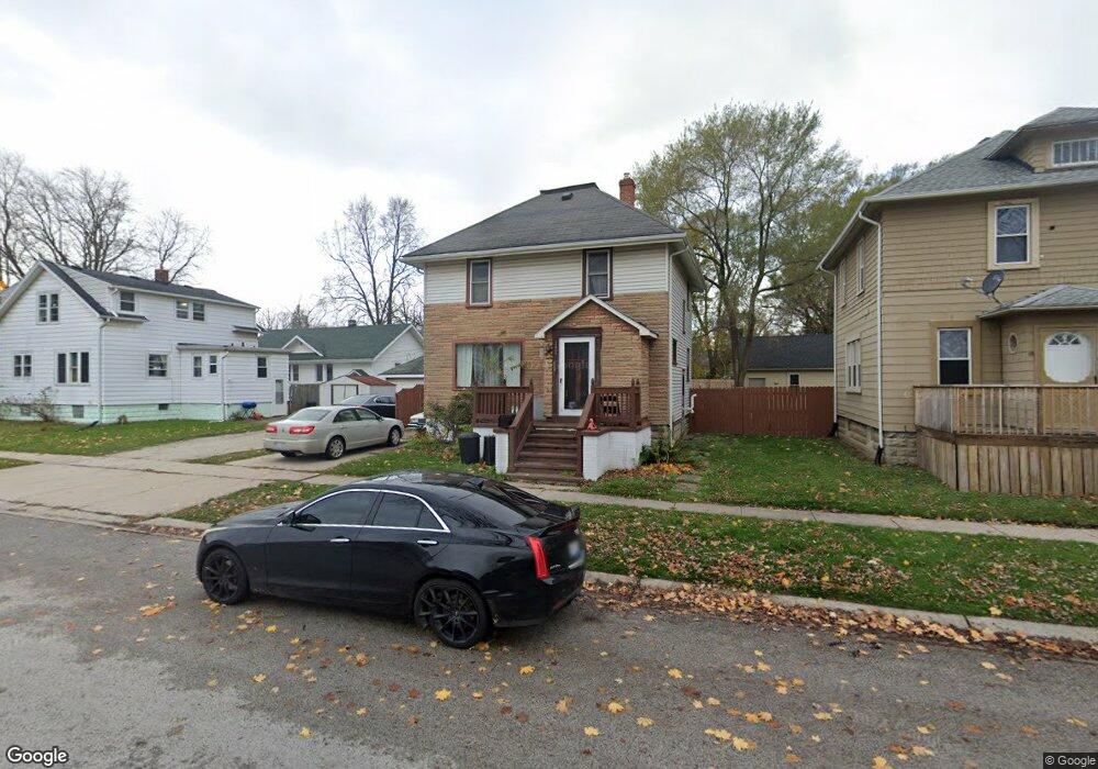 1427 14th St, Port Huron, MI 48060 - photo 1