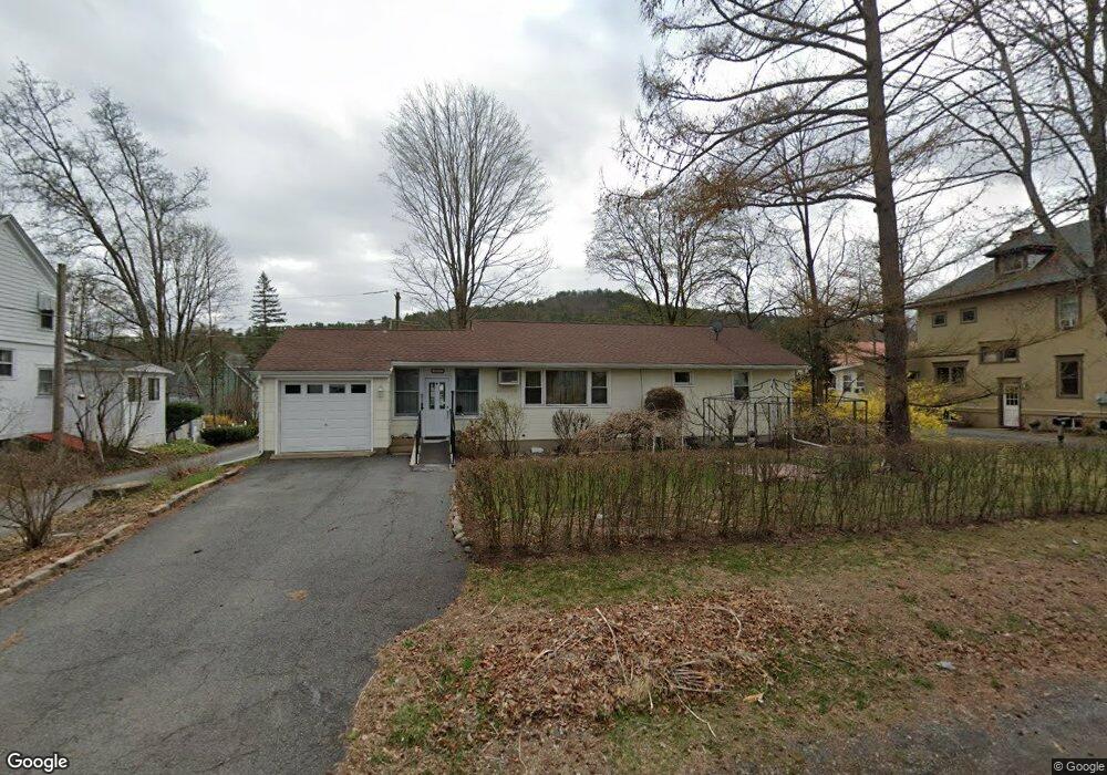 205 E Ann St, Milford, PA 18337 - photo 1