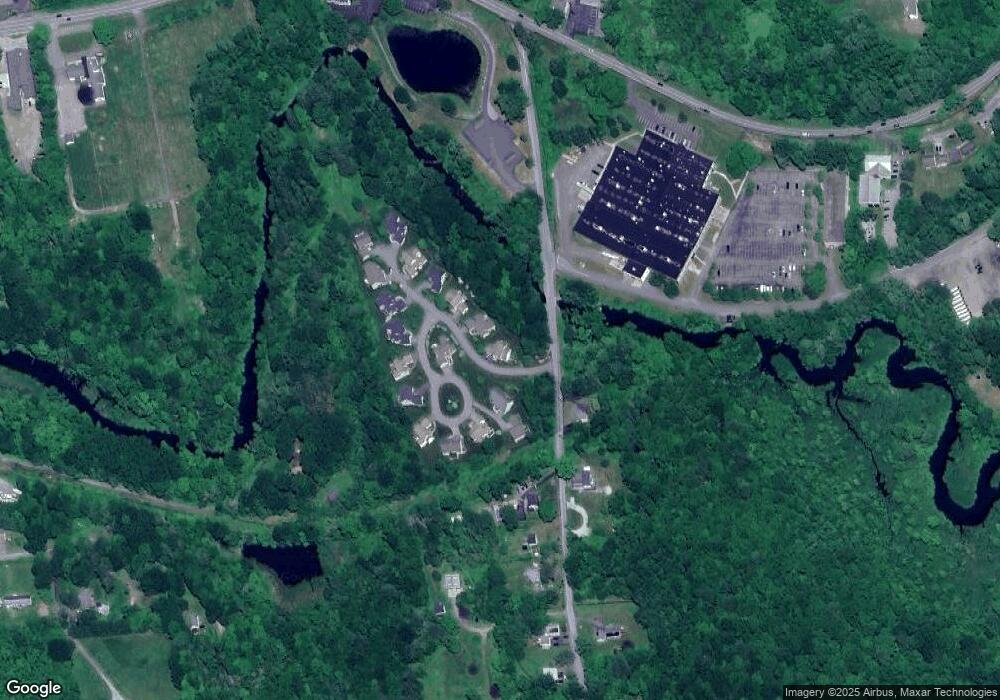 8 Indian Knolls unit ROAD, Bantam, CT 06750 - photo 1