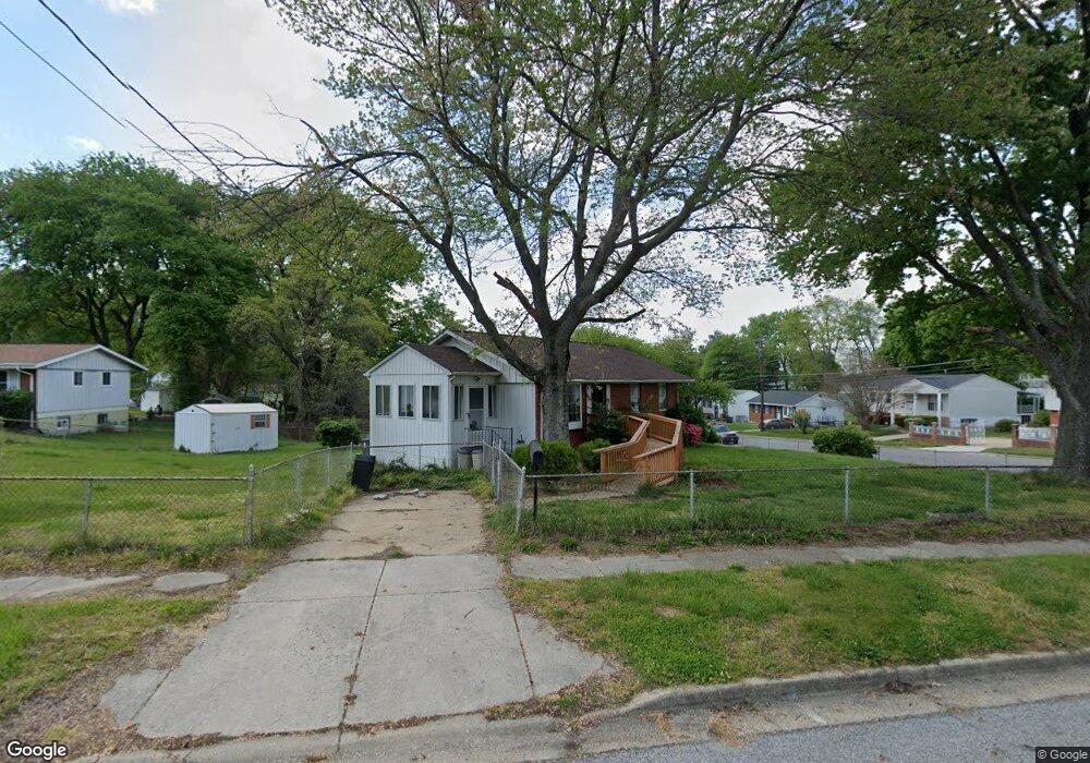 601 Wilburn Ct, Capitol Heights, MD 20743 - photo 1