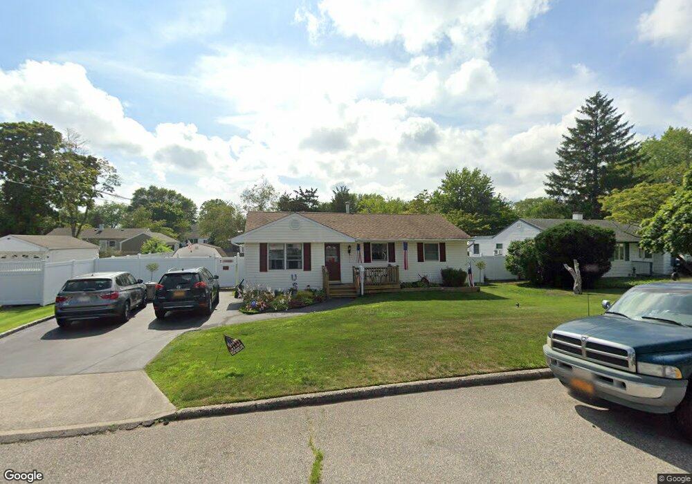 2706 Gull Ave, Medford, NY 11763 - photo 1