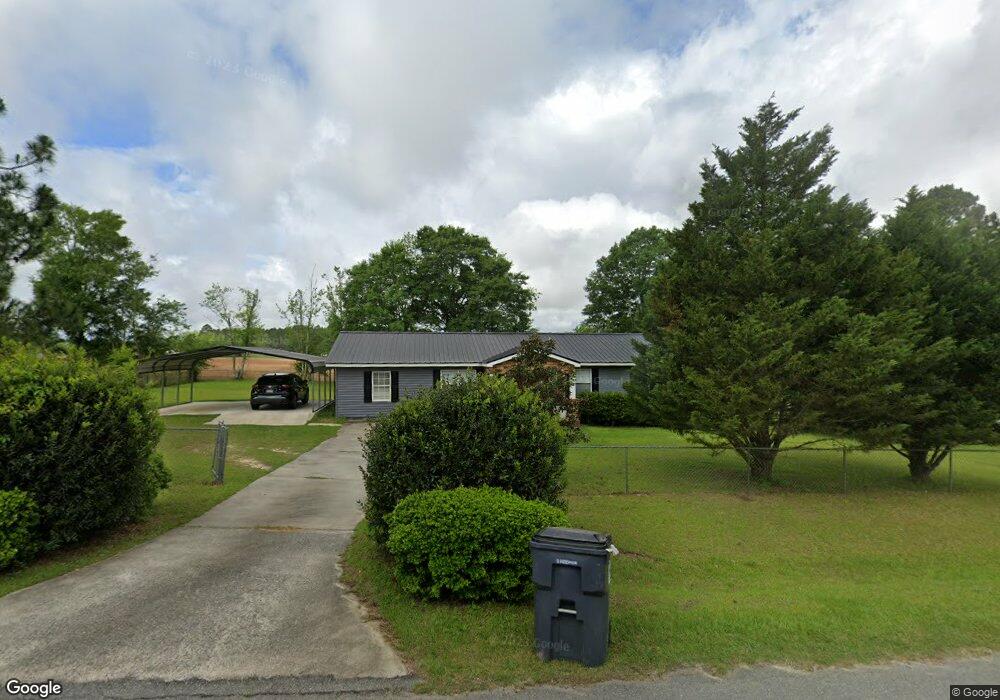 131 Pineridge St, Moultrie, GA 31768 - photo 1
