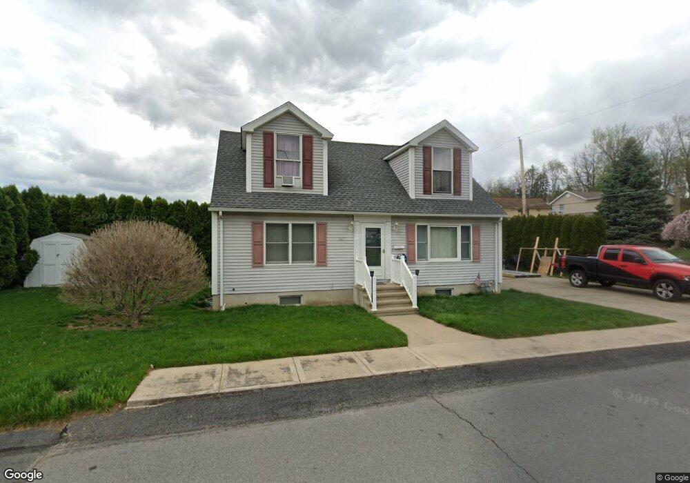 121 Front St, Pittston, PA 18640 - photo 1