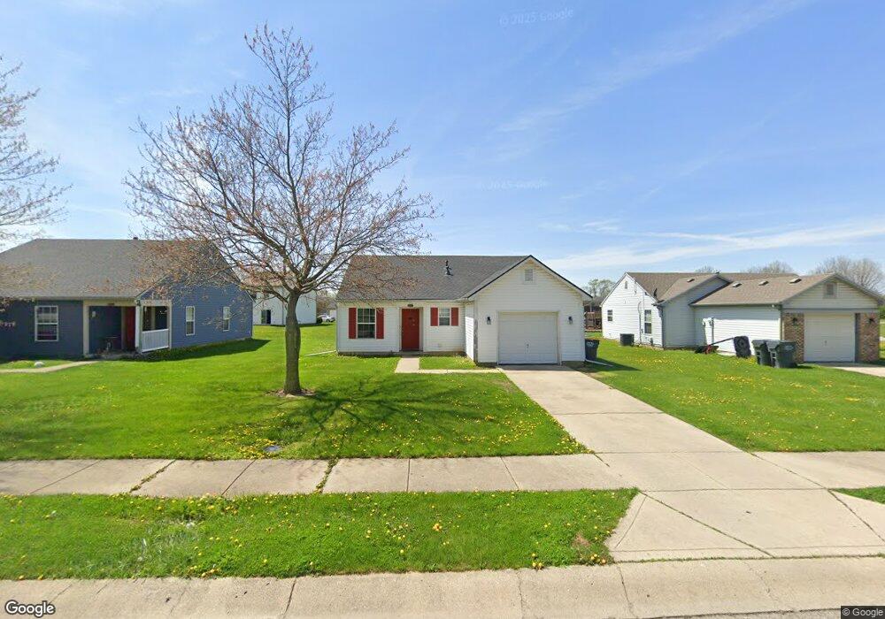 1631 Lockerbie Ct, Anderson, IN 46011 - photo 1