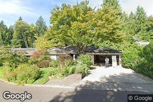 751 Briercliff Ln, Lake Oswego, OR 97034