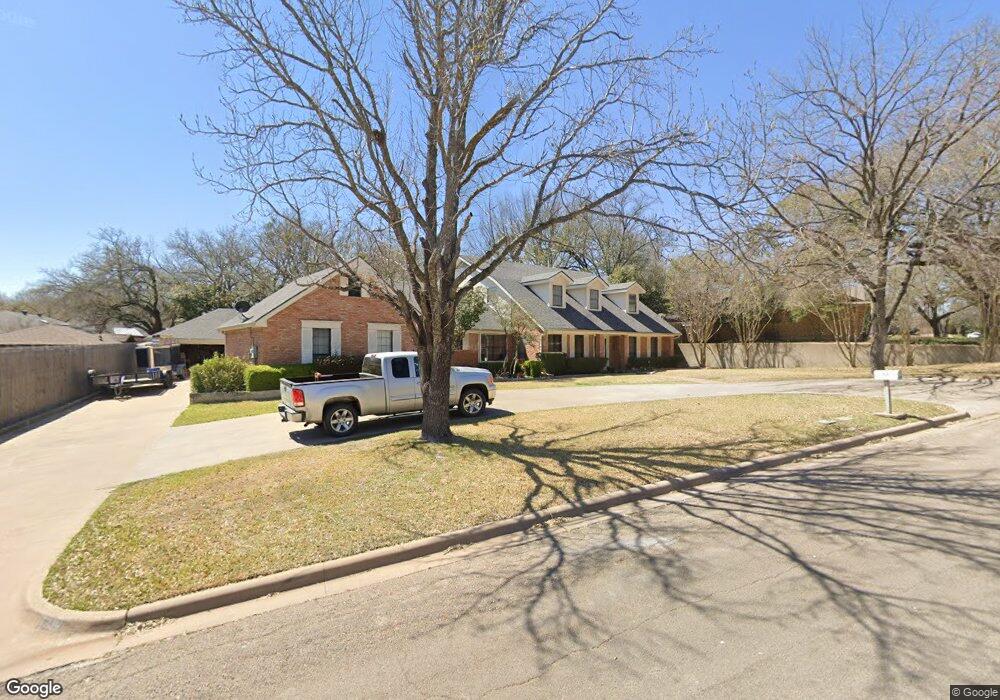 818 Shady Creek Dr, Cleburne, TX 76033 - photo 1