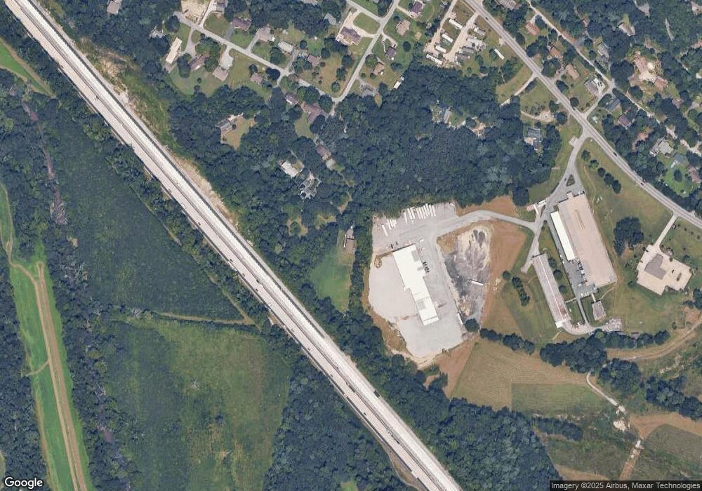 170 Hart Ln, Hendersonville, NC 28792 - photo 1