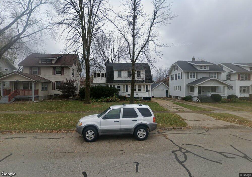 2411 Bever Ave SE, Cedar Rapids, IA 52403 - photo 1