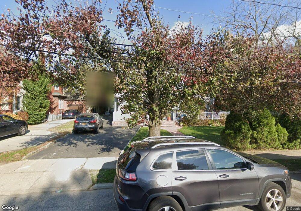 58 Grove Ave, Cedarhurst, NY 11516 - photo 1