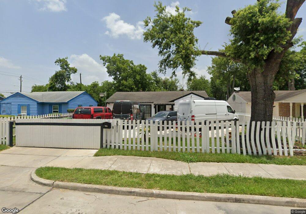 3911 Tristan St, Houston, TX 77021 - photo 1