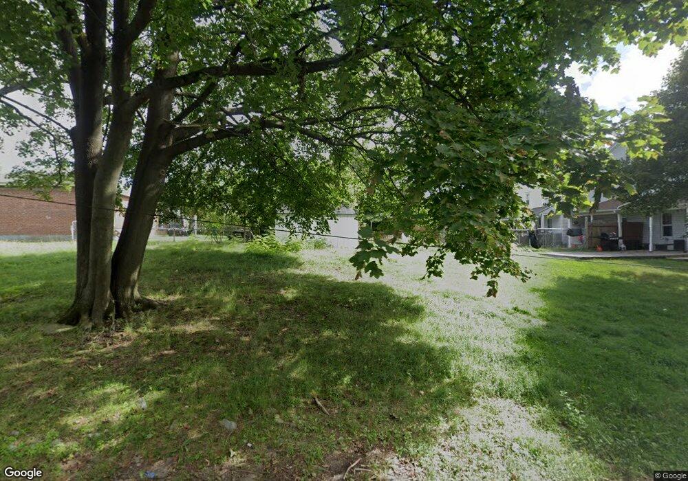 676 Mckinley St, Hazleton, PA 18201 - photo 1