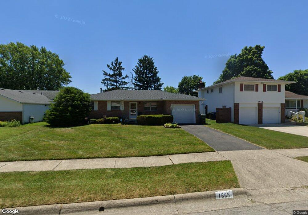 1665 Riverbirch Dr, Columbus, OH 43229 - photo 1