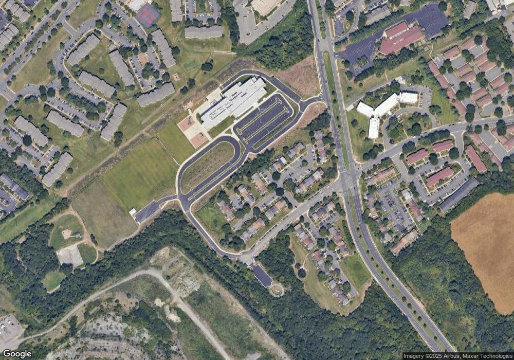 8202 Vernon St, Manassas, VA 20109 - photo 1