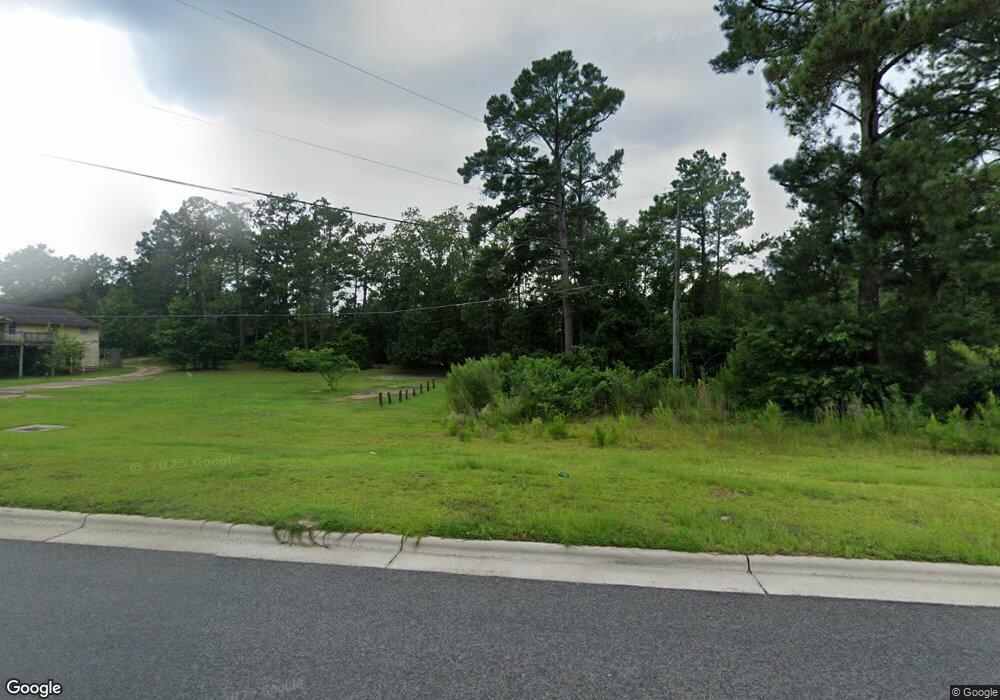 821 N Reilly Rd, Fayetteville, NC 28303 - photo 1