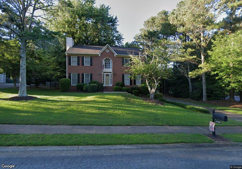 4369 Burnleigh Chase NE, Roswell, GA 30075 - photo 1