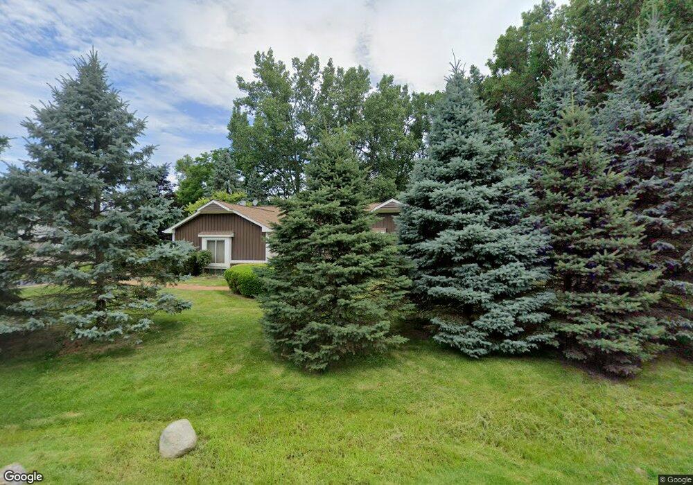 2965 Birchena Crescent, West Bloomfield, MI 48324 - photo 1