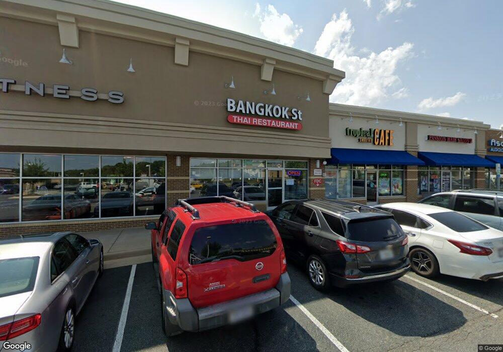 3974 Fettler Park Dr, Dumfries, VA 22025 - photo 1