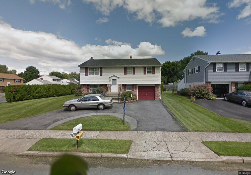 4907 Apple Dr, Reading, PA 19606 - photo 1