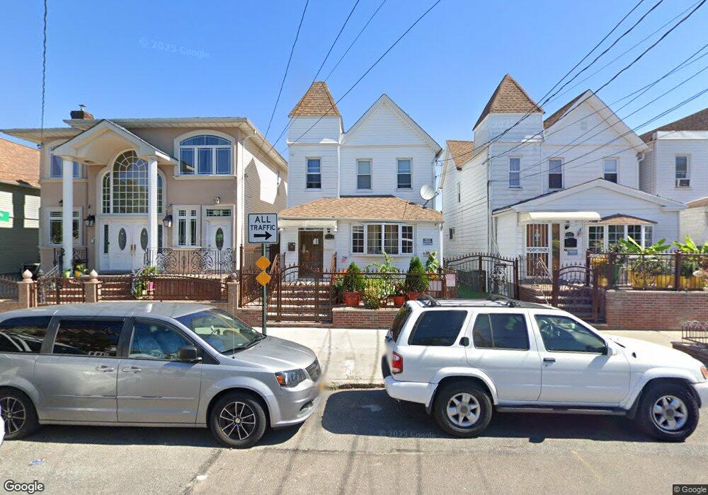 9543 109th St, South Richmond Hill, NY 11419 - photo 1