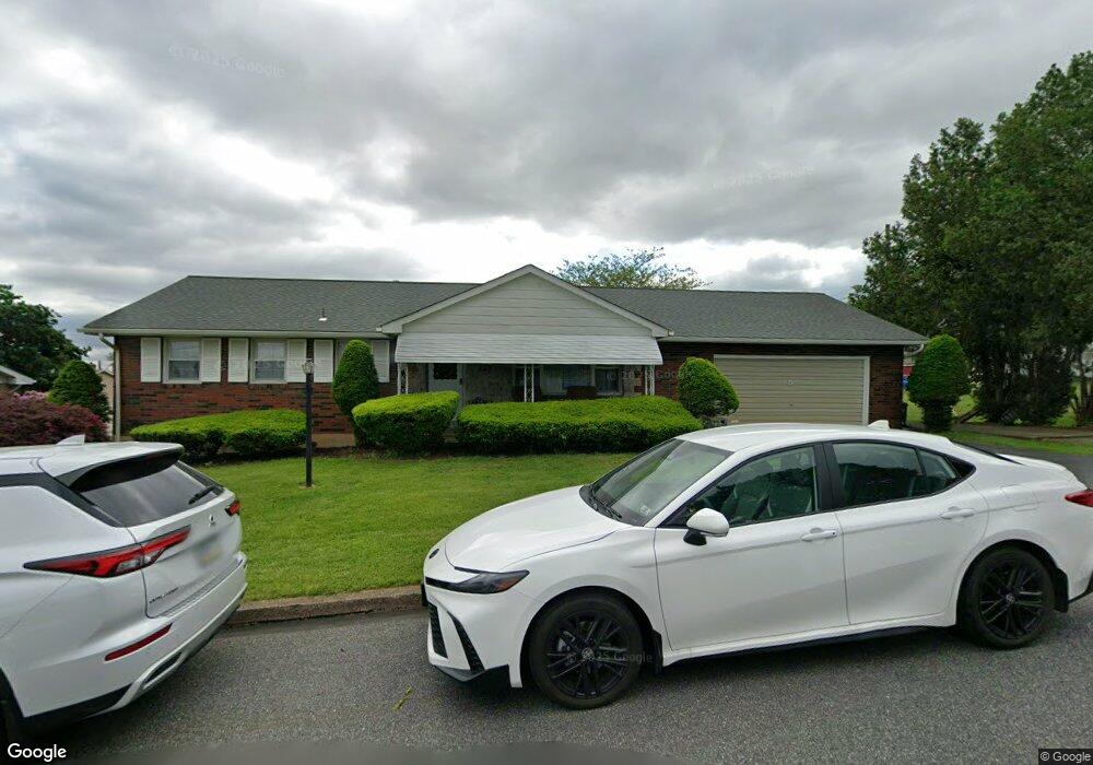 275 Walnut St, Alburtis, PA 18011 - photo 1