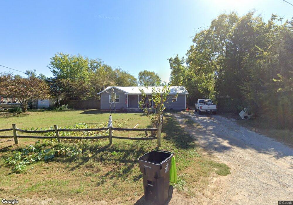 907 E Gardena St, Ada, OK 74820 - photo 1