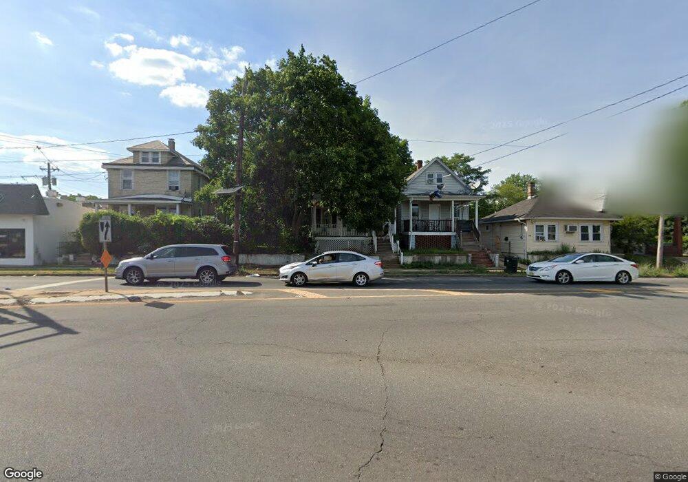 447 Somerset St, Somerset, NJ 08873 - photo 1