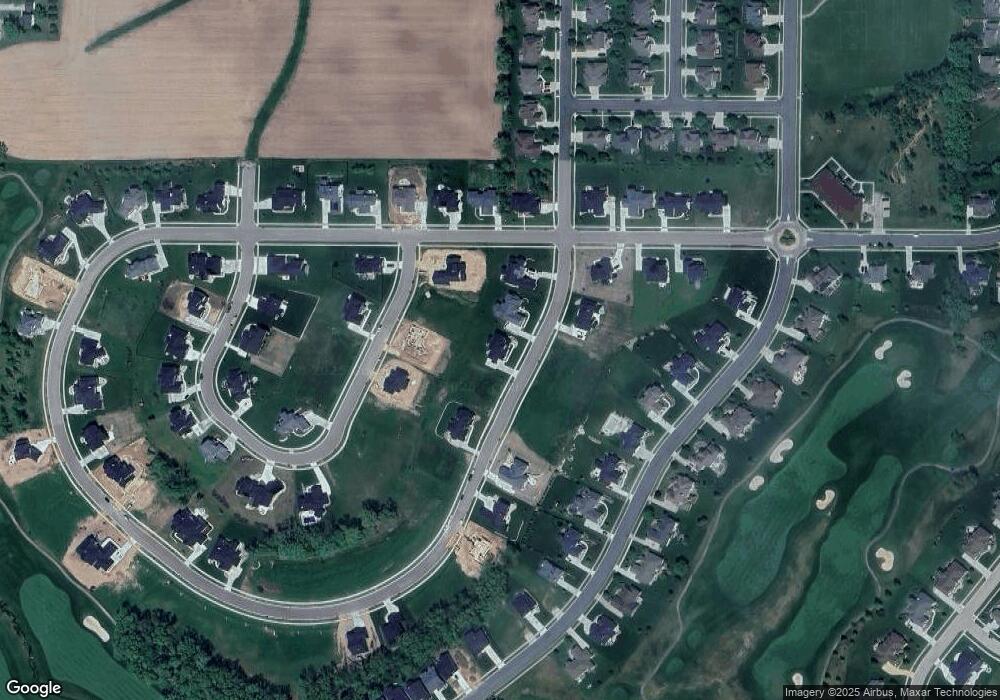 607 Interlachen Ave, Oregon, WI 53575 - photo 1