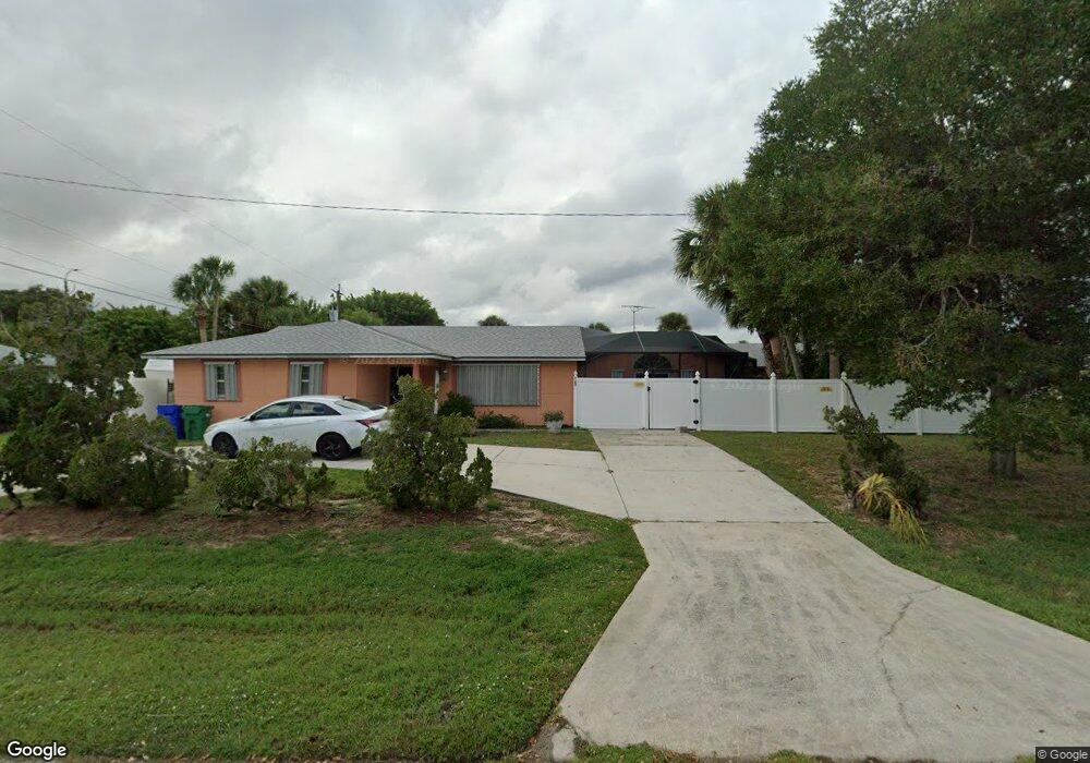 163 Nebraska Cir, Sebastian, FL 32958 - photo 1