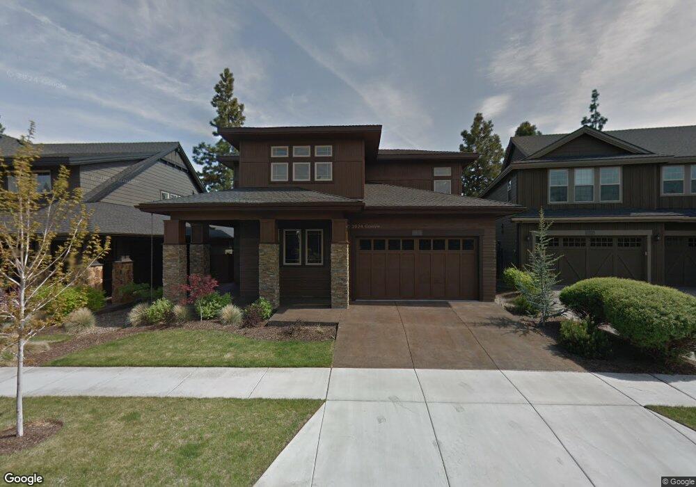 19679 Hollygrape St, Bend, OR 97702 - photo 1