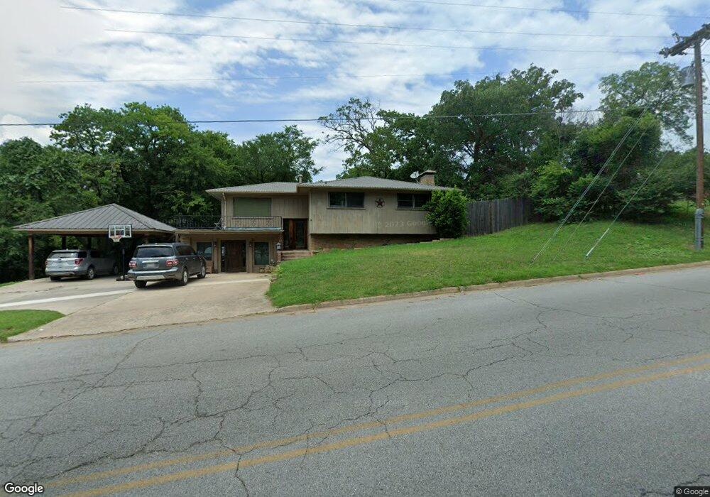 1515 W Bullock St, Denison, TX 75020 - photo 1