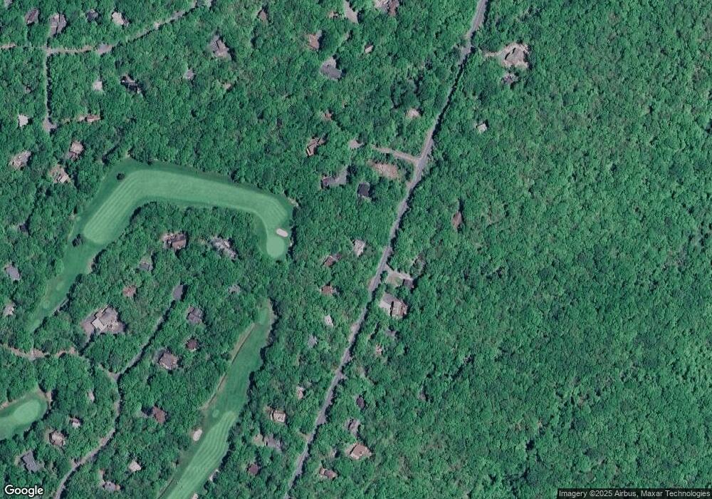 306 Canoe Brook Dr, Hawley, PA 18428 - photo 1