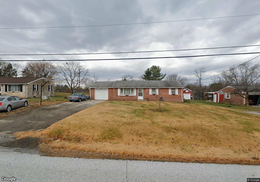 6 Sunset Dr unit 2, Gettysburg, PA 17325 - photo 1