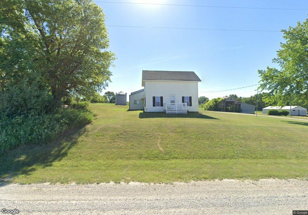 4897 Rolling Acres Rd, Center Point, IA 52213 - photo 1
