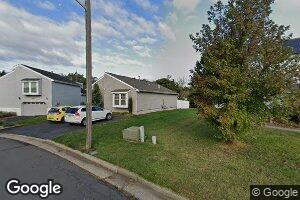 8 Willow Run, Dayton, NJ 08810
