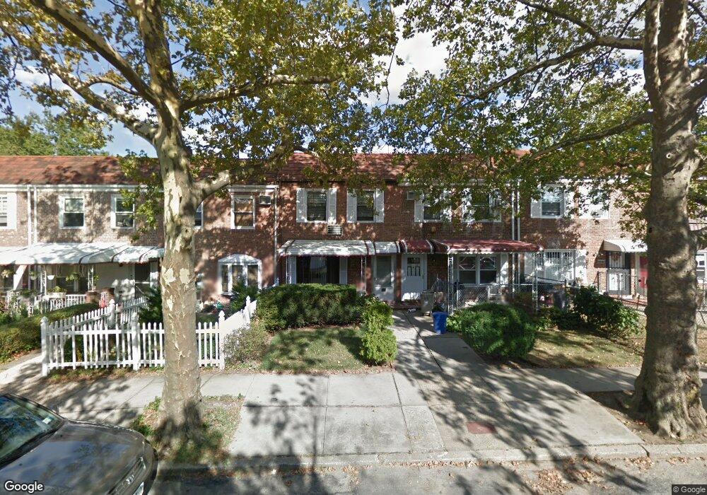 7031 175th St, Fresh Meadows, NY 11365 - photo 1