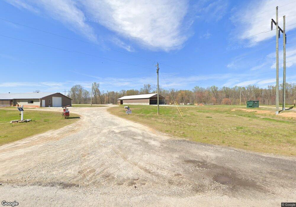 612 Garrison Rd, Carnesville, GA 30521 - photo 1