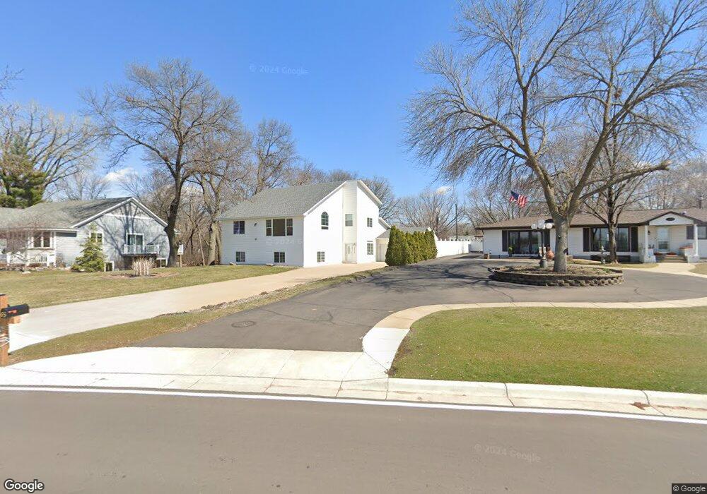 7775 Spring Lake Rd, Mounds View, MN 55112 - photo 1