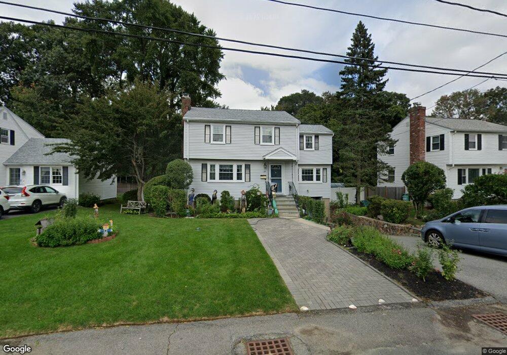 39 Windsor Rd, Stoneham, MA 02180 - photo 1