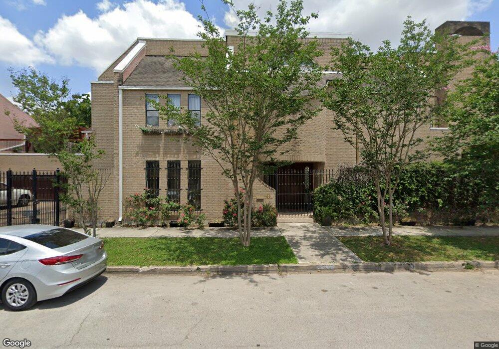 1302 Harold St, Houston, TX 77006 - photo 1